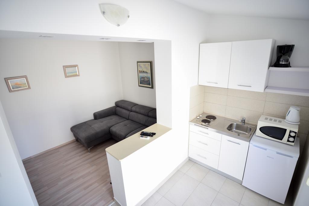 Villa Benelux Zadar Buitenkant foto