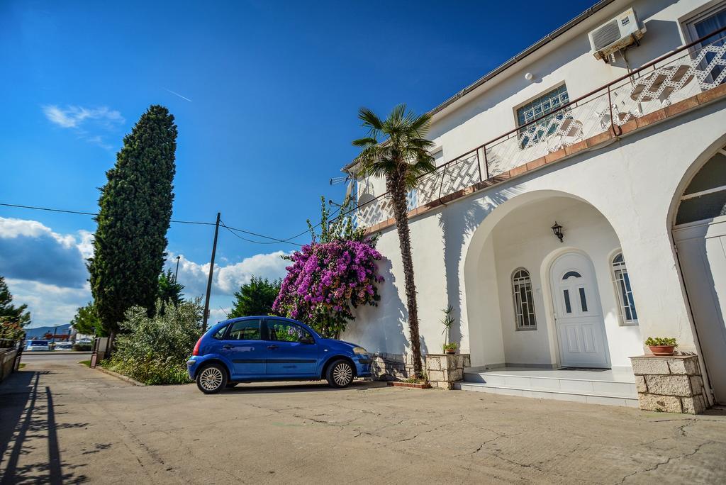 Villa Benelux Zadar Buitenkant foto