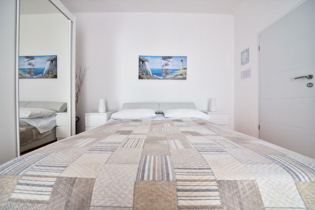 Villa Benelux Zadar Buitenkant foto